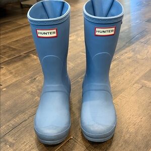 Hunter adult size 7 Classic Blue Rain Boots